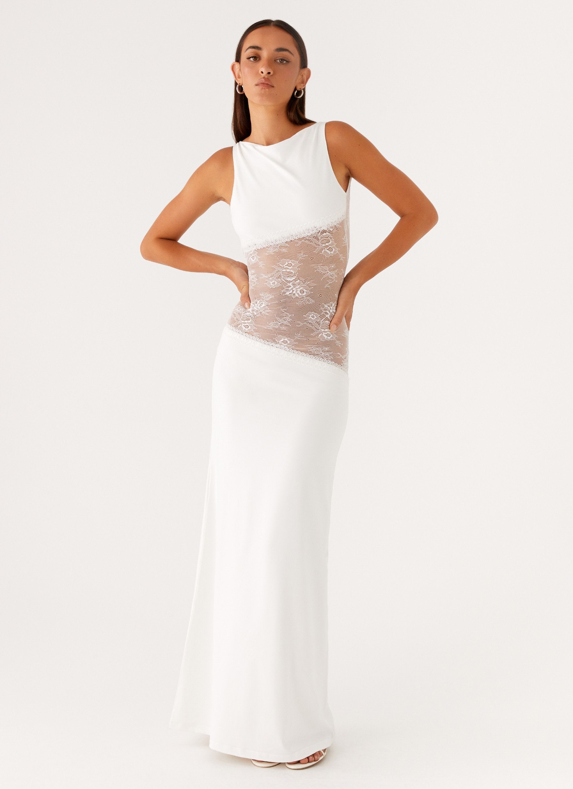 Lucinda | Black Elegance Maxi