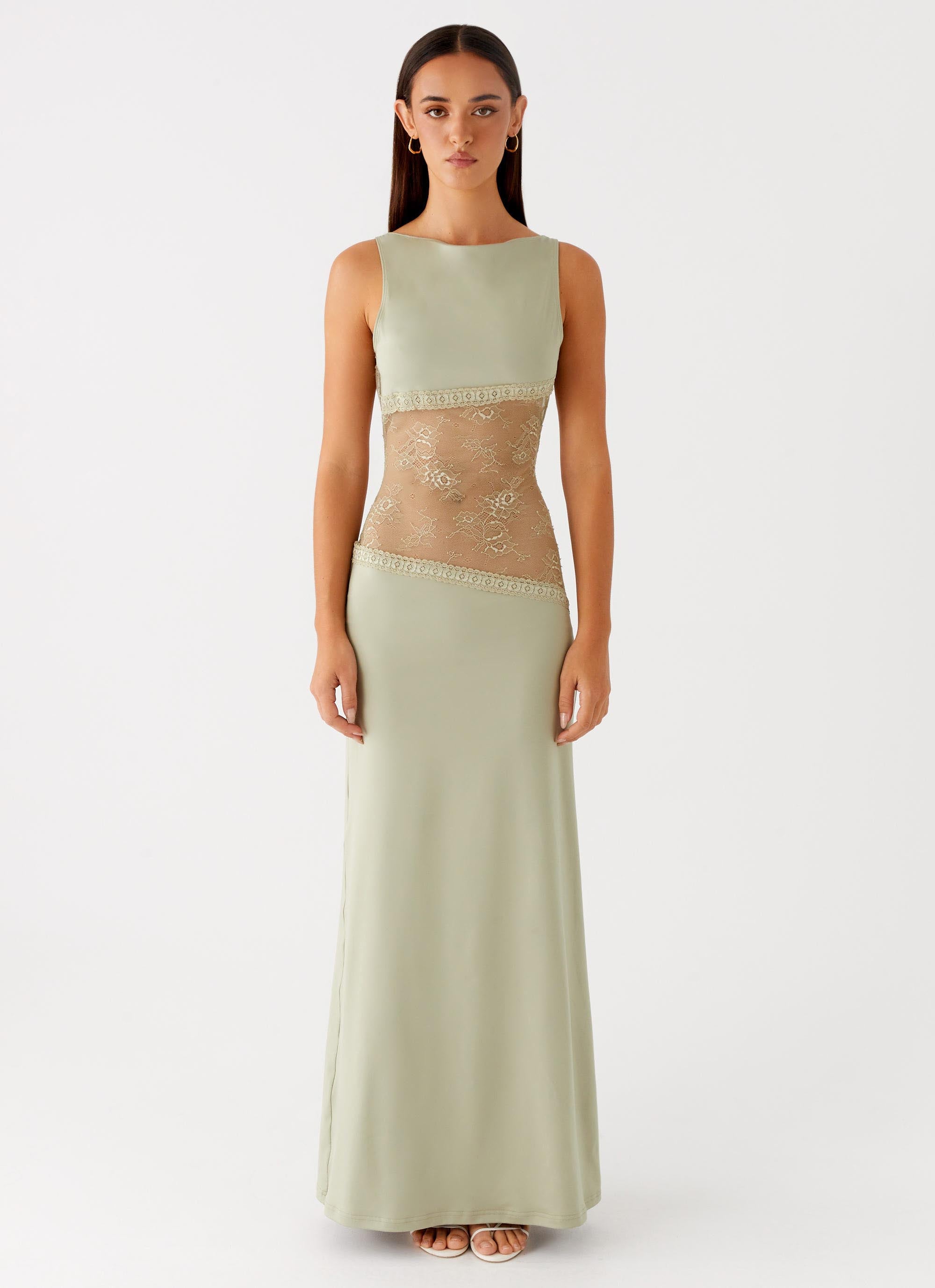 Lucinda | Black Elegance Maxi