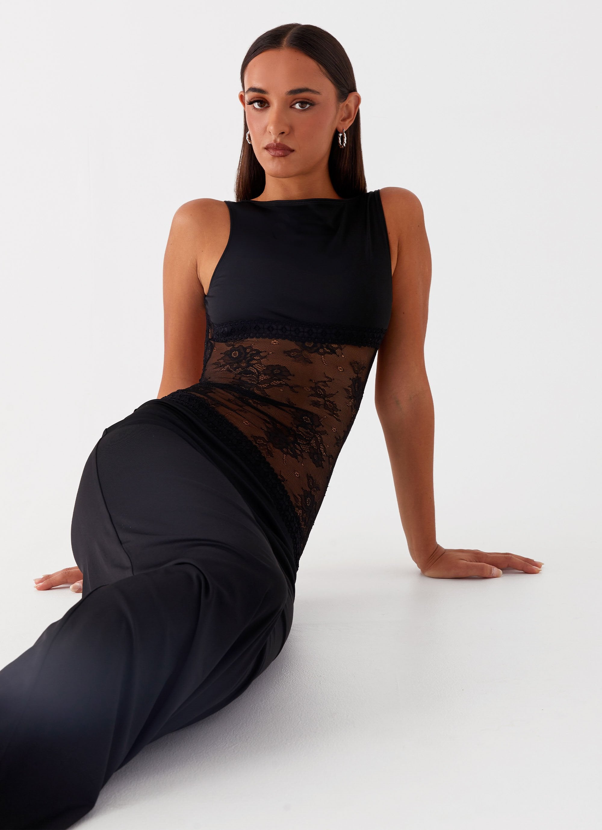 Lucinda | Black Elegance Maxi